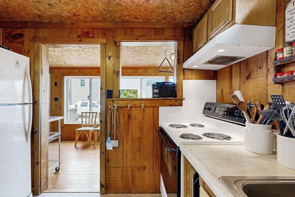 Photo of Kitchen in Malletts Bay