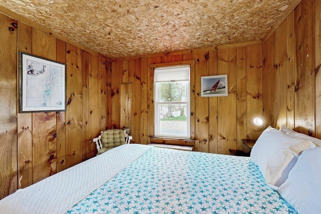 Photo of Bedroom in Malletts Bay