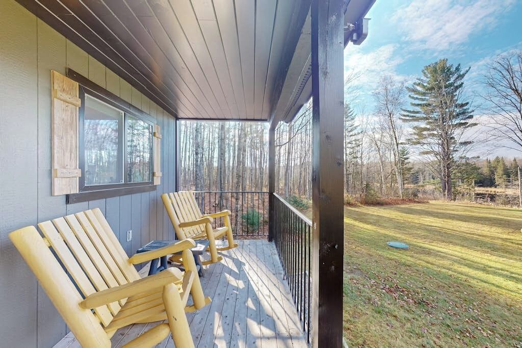 Photo of Patio Balcony in North Troy