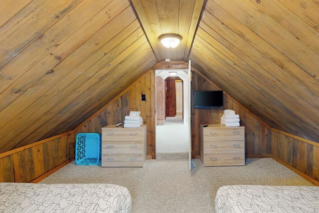 Photo of Bedroom in Montgomery Center