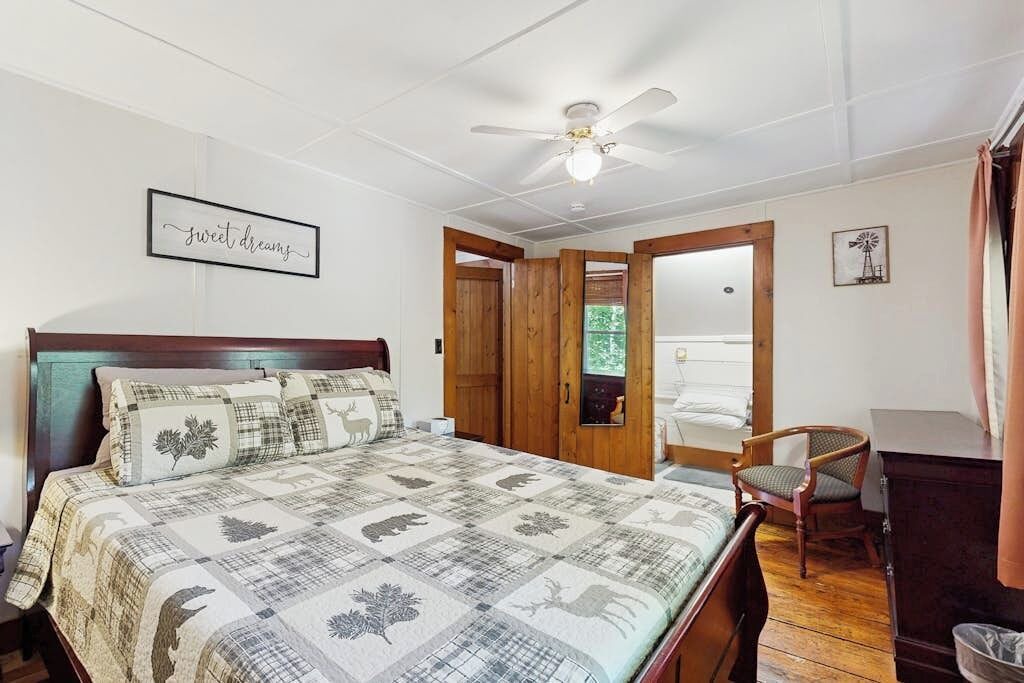 Photo of Bedroom in Jefferson