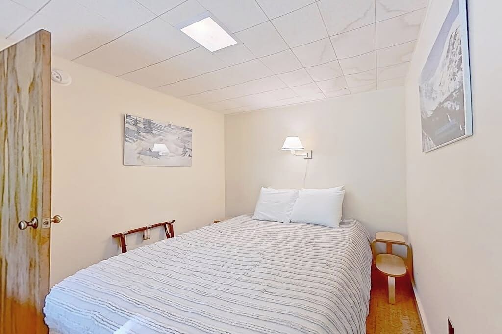 Photo of Bedroom in Jackson