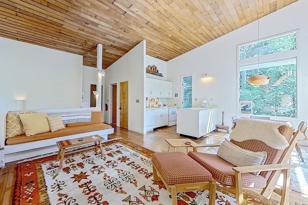 Photo of Livingroom in Jackson