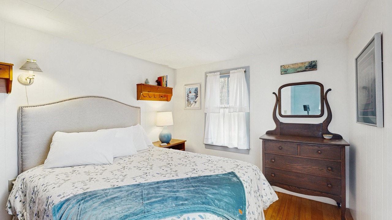 Photo of Bedroom in Easton