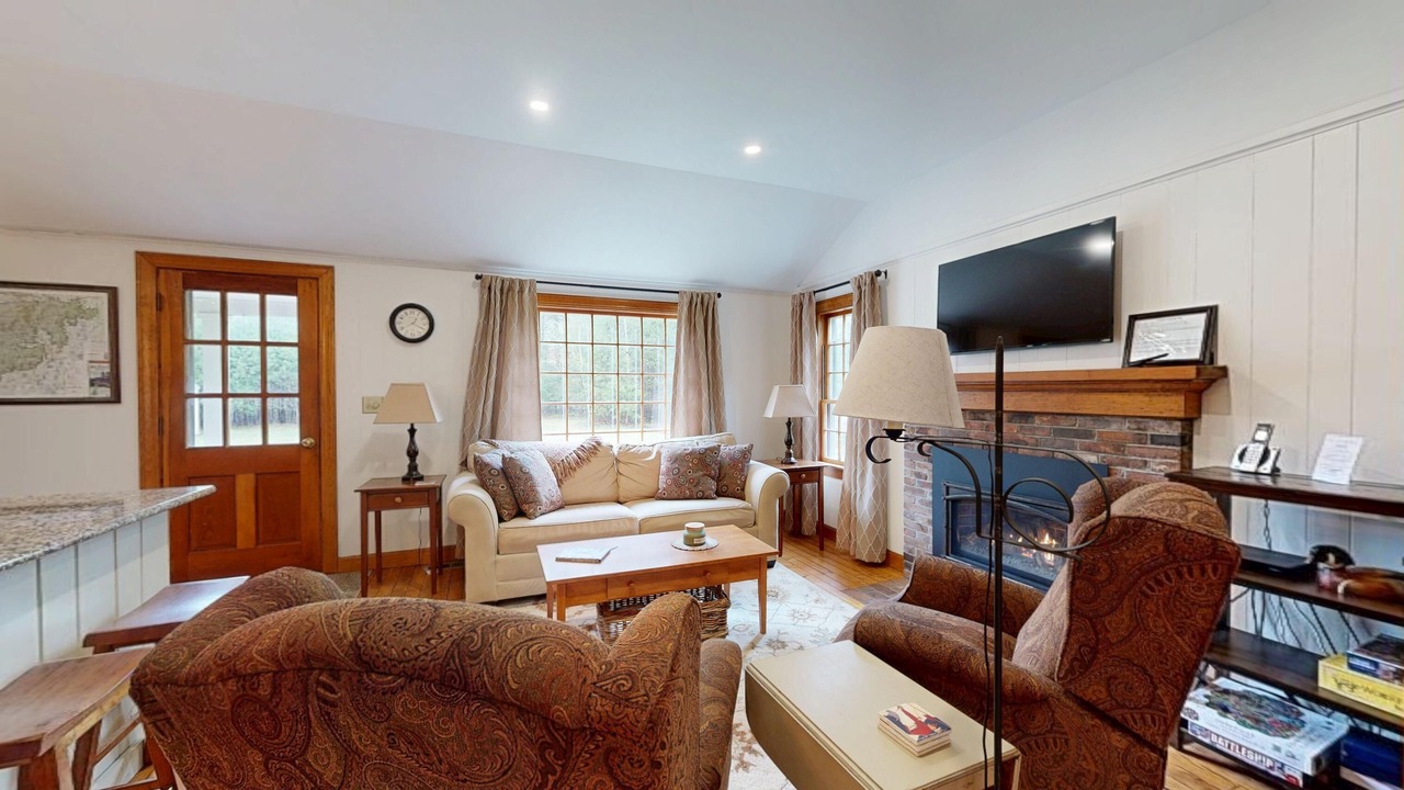Photo of Livingroom in Easton