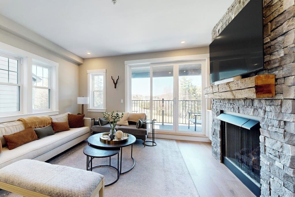 Photo of Livingroom in Waterville Valley
