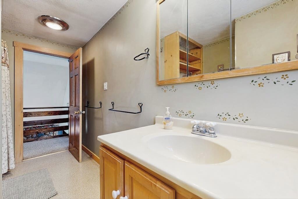 Photo of Bathroom in Birch Hill