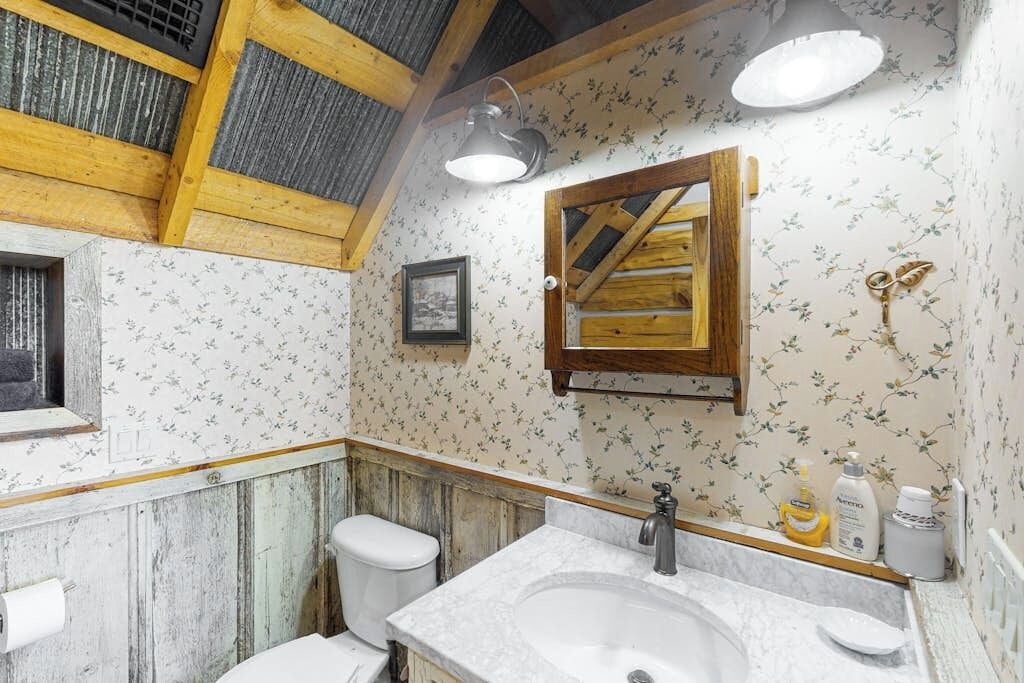 Photo of Bathroom in Pagosa Meadows IV