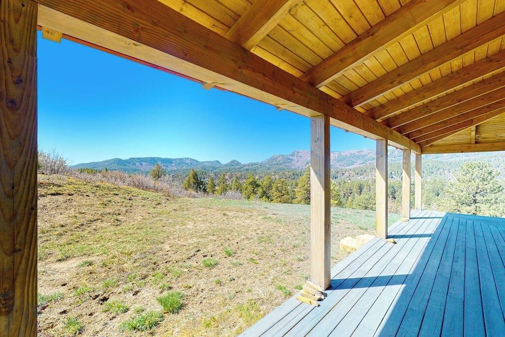 Photo of Patio Balcony in Pagosa Meadows IV