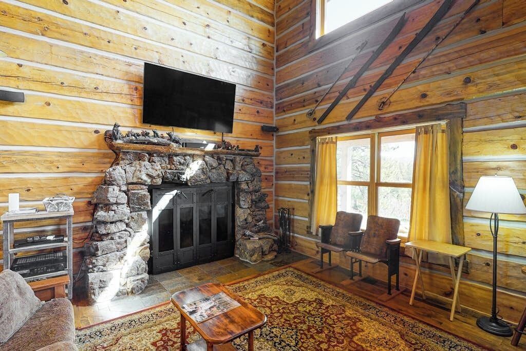 Photo of Livingroom in Pagosa Meadows IV