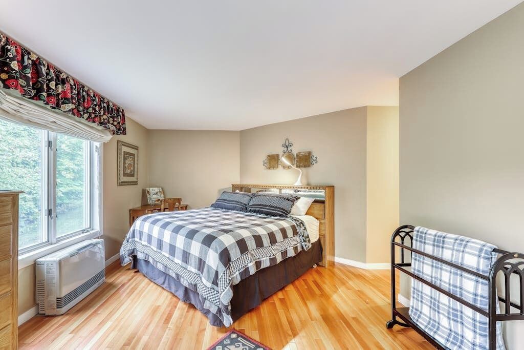 Photo of Bedroom in Warren