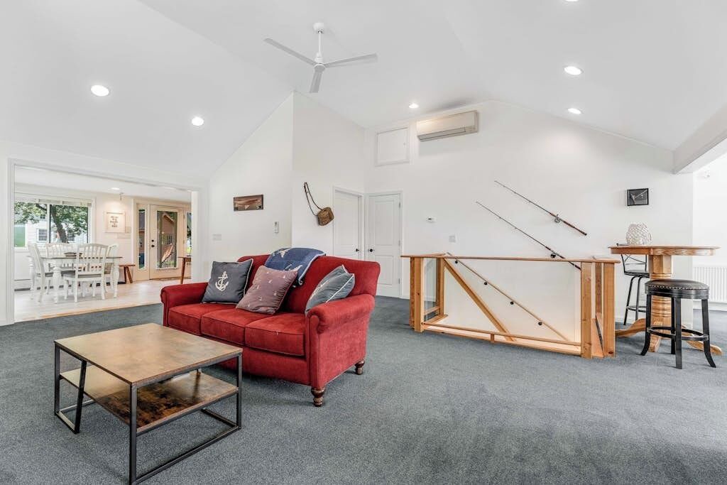 Photo of Livingroom in Neshobe Beach
