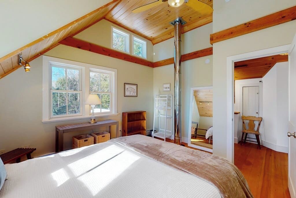 Photo of Bedroom in Moretown