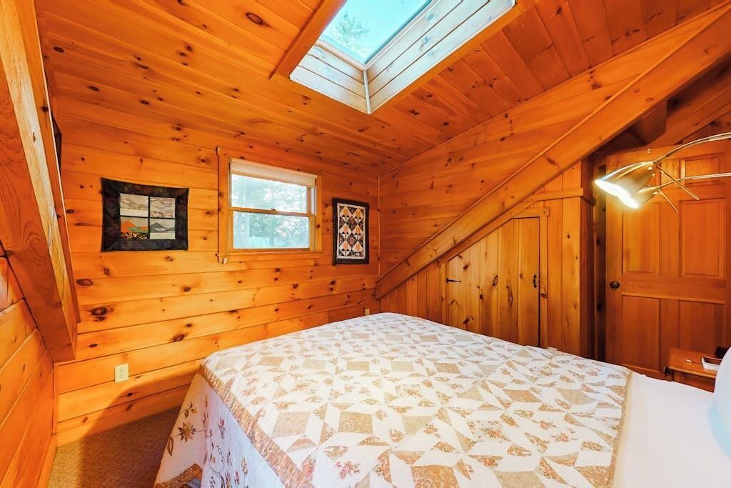Photo of Bedroom in Neshobe Beach