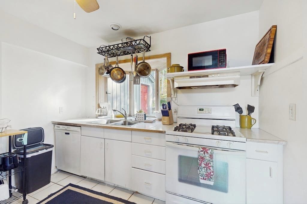 Photo of Kitchen in Castleton