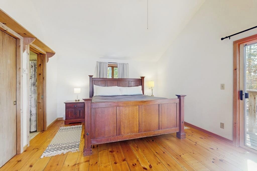 Photo of Bedroom in Castleton