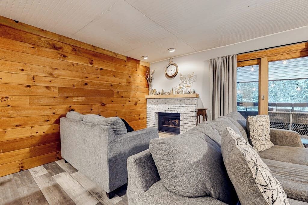 Photo of Livingroom in Mendon