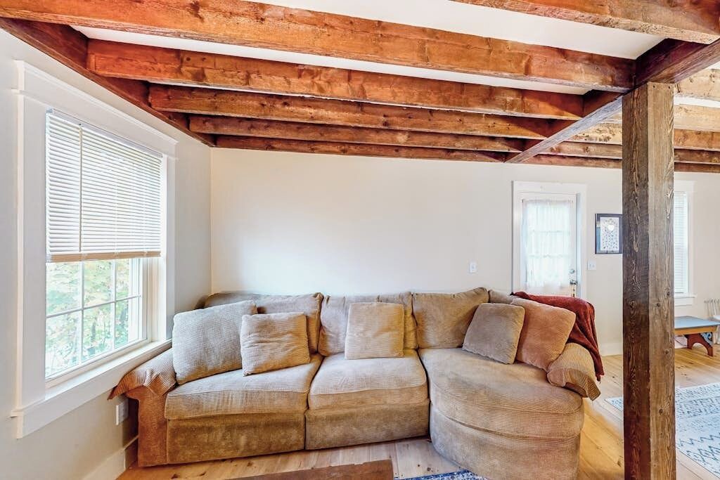 Photo of Livingroom in East Wallingford