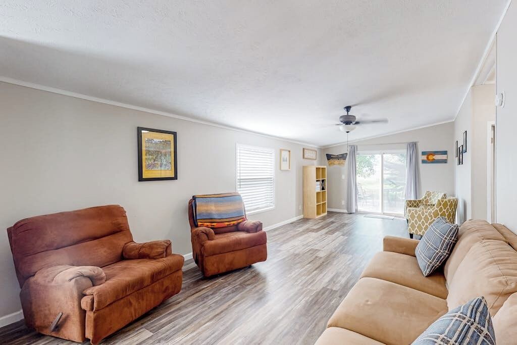 Photo of Livingroom in Gunnison