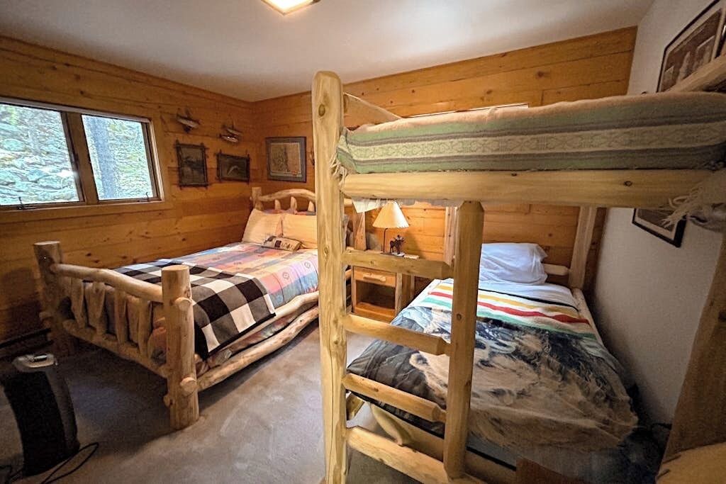 Photo of Bedroom in Almont