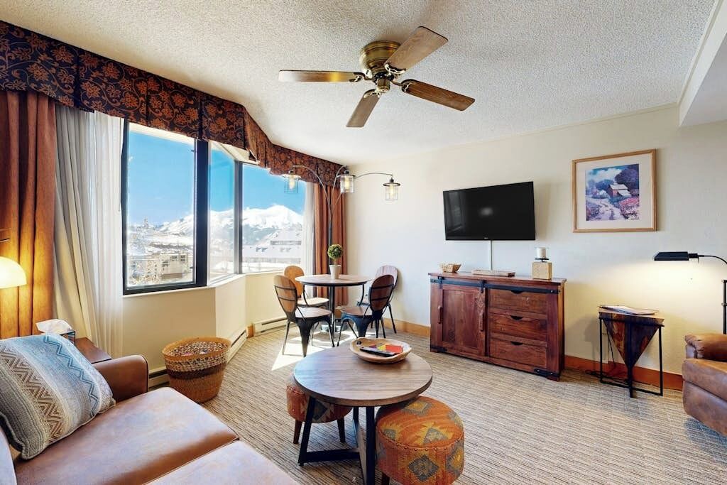 Photo of Livingroom in Mount Crested Butte
