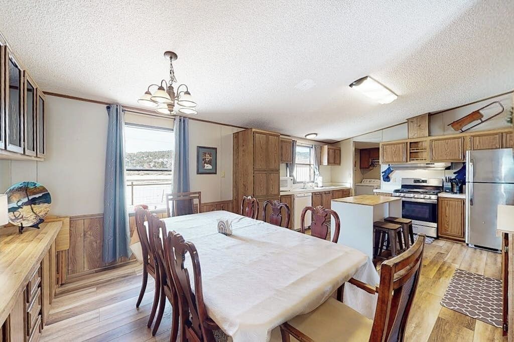 Photo of Kitchen in Alpine Village