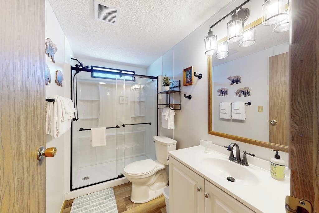 Photo of Bathroom in Alpine Village
