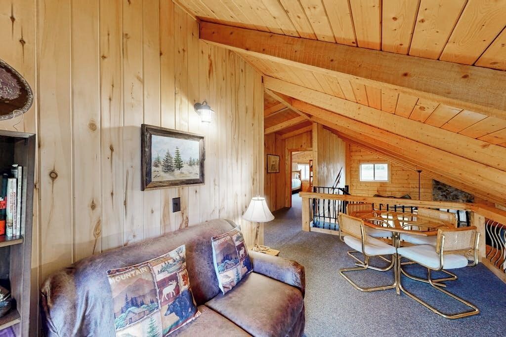 Photo of Livingroom in South Fork