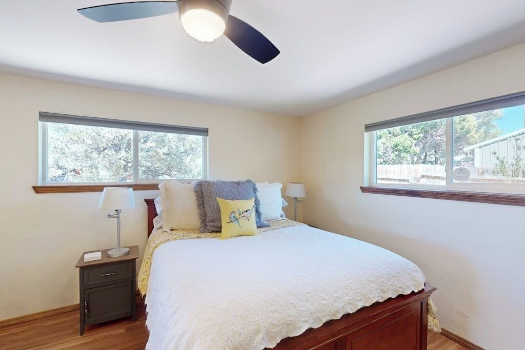 Photo of Bedroom in South Fork