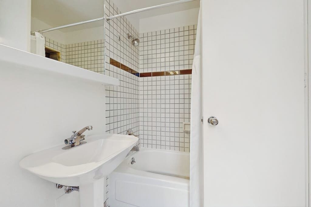 Photo of Bathroom in West End