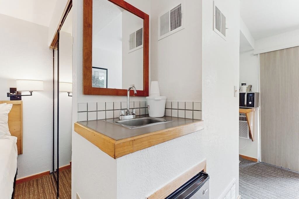 Photo of Bedroom in West End
