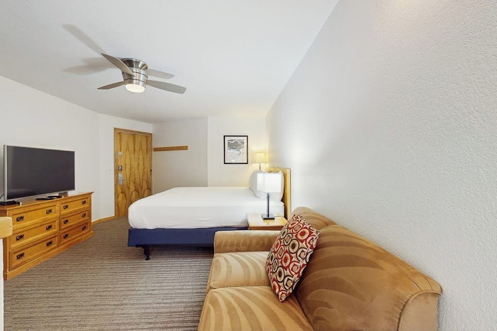 Photo of Bedroom in West End