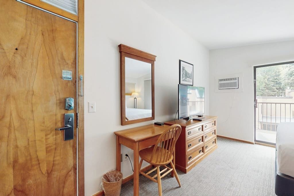 Photo of Bedroom in West End