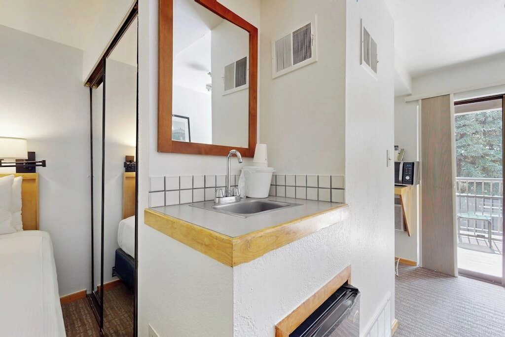 Photo of Bedroom in West End