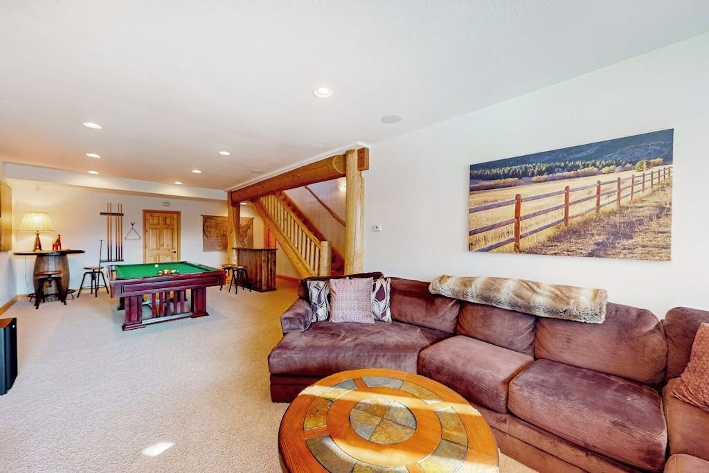 Photo of Livingroom in Fraser