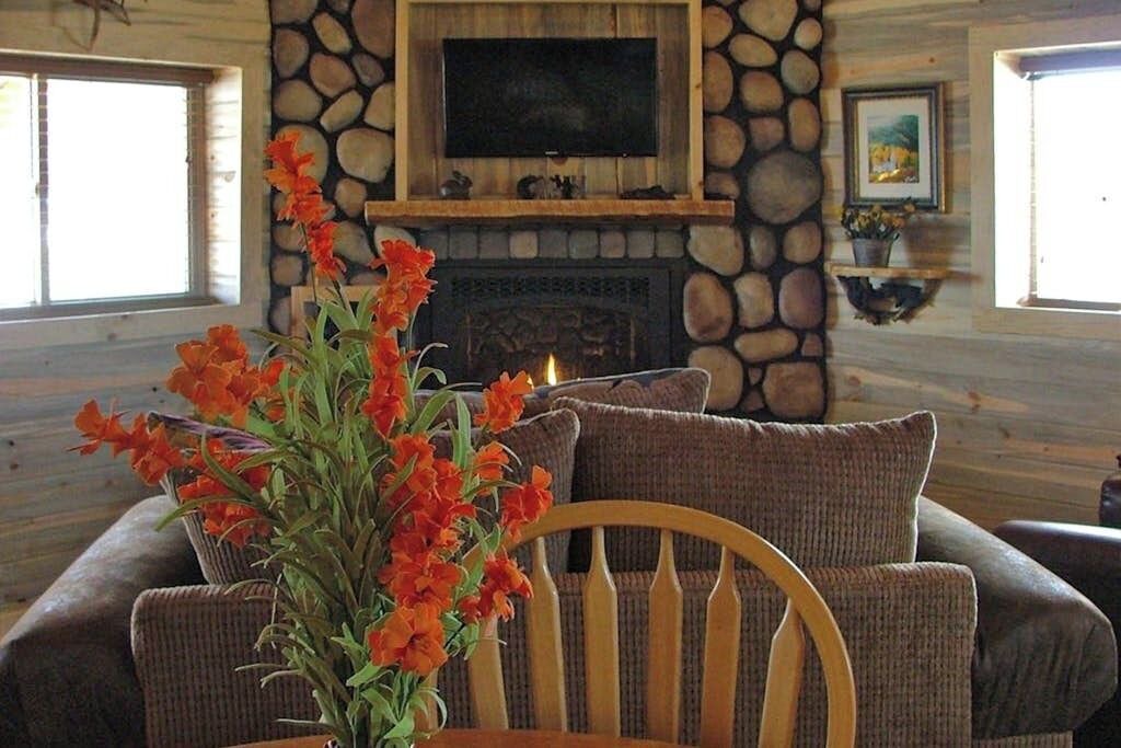 Photo of Livingroom in South Fork