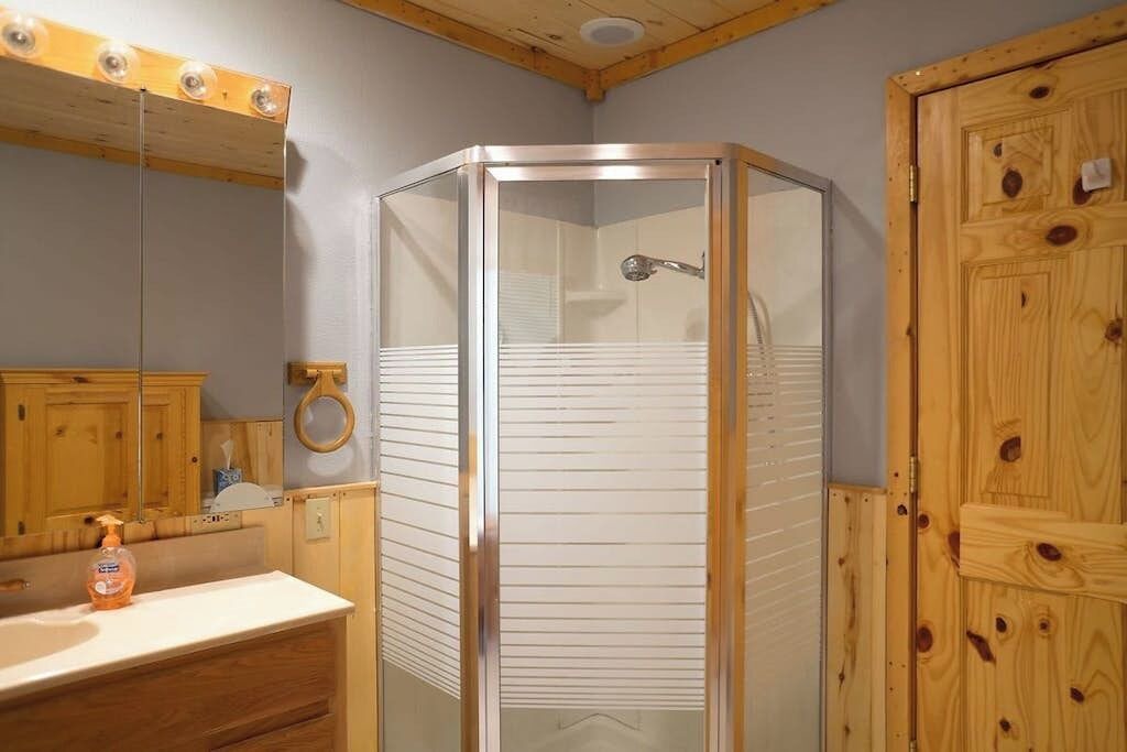Photo of Bathroom in Alpine Village