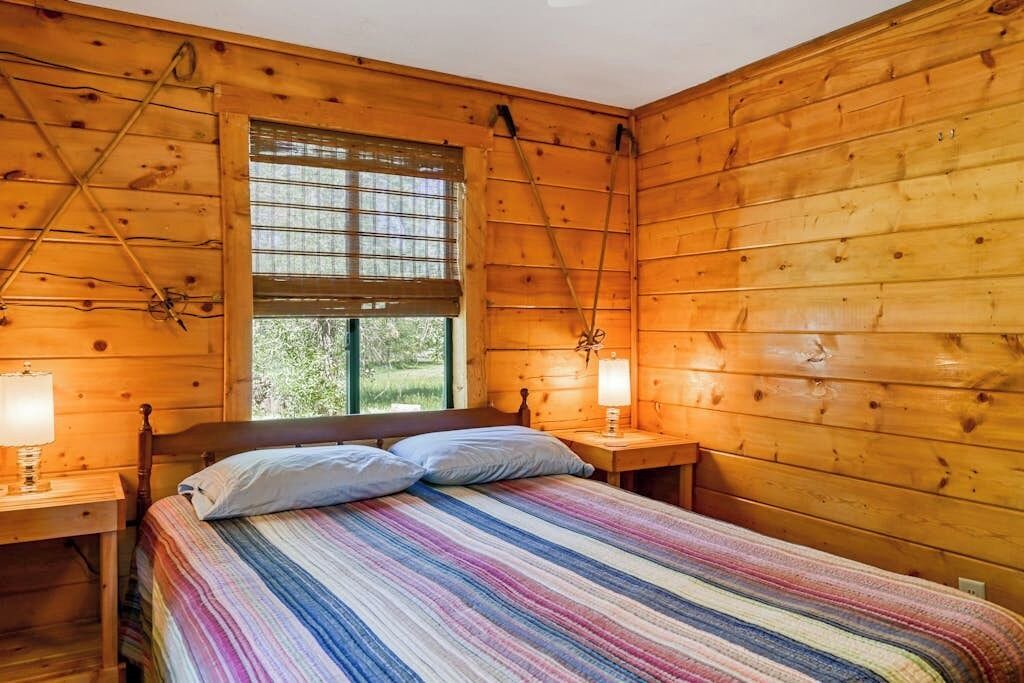 Photo of Bedroom in South Fork
