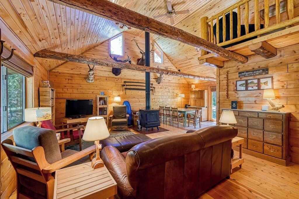 Photo of Livingroom in South Fork