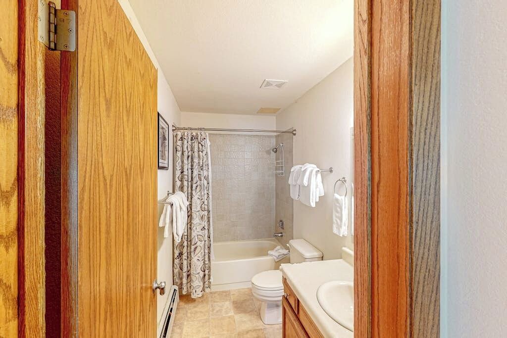 Photo of Bathroom in Wildernest