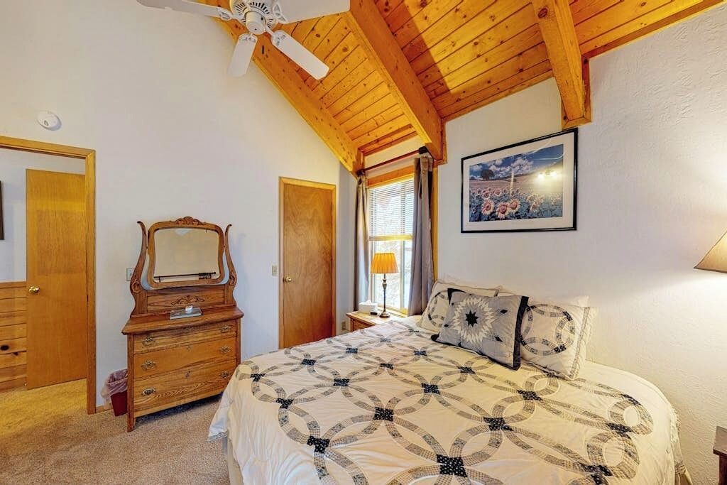 Photo of Bedroom in Pagosa Springs