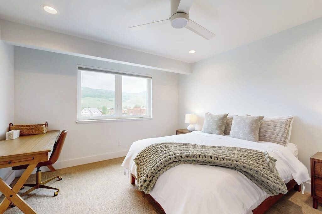Photo of Bedroom in Crested Butte South