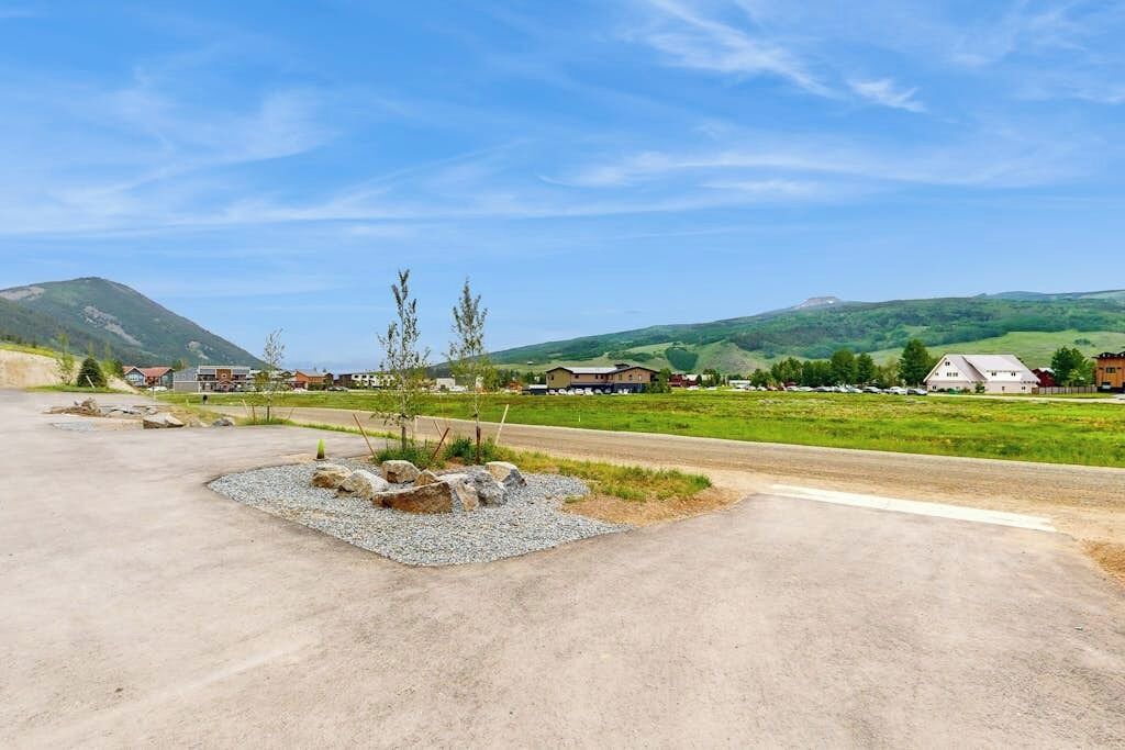 Photo of Others in Crested Butte South