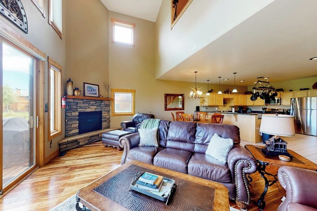 Photo of Livingroom in South Fork