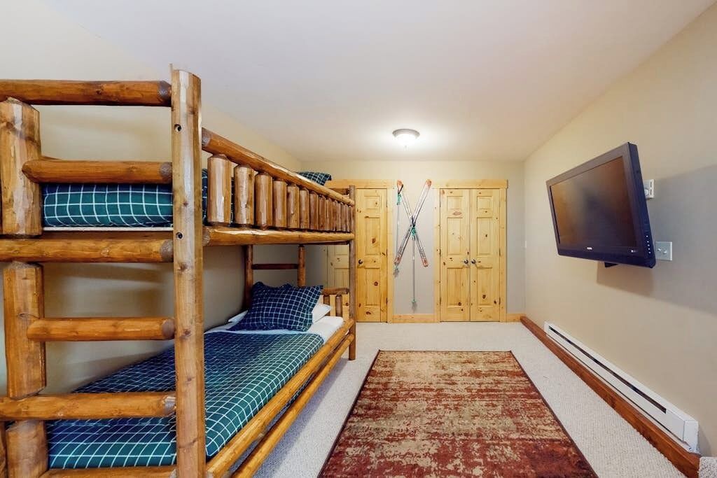 Photo of Bedroom in South Fork