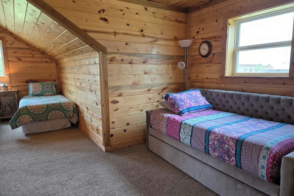 Photo of Bedroom in Alpine Village