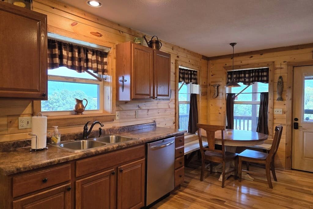 Photo of Kitchen in Alpine Village