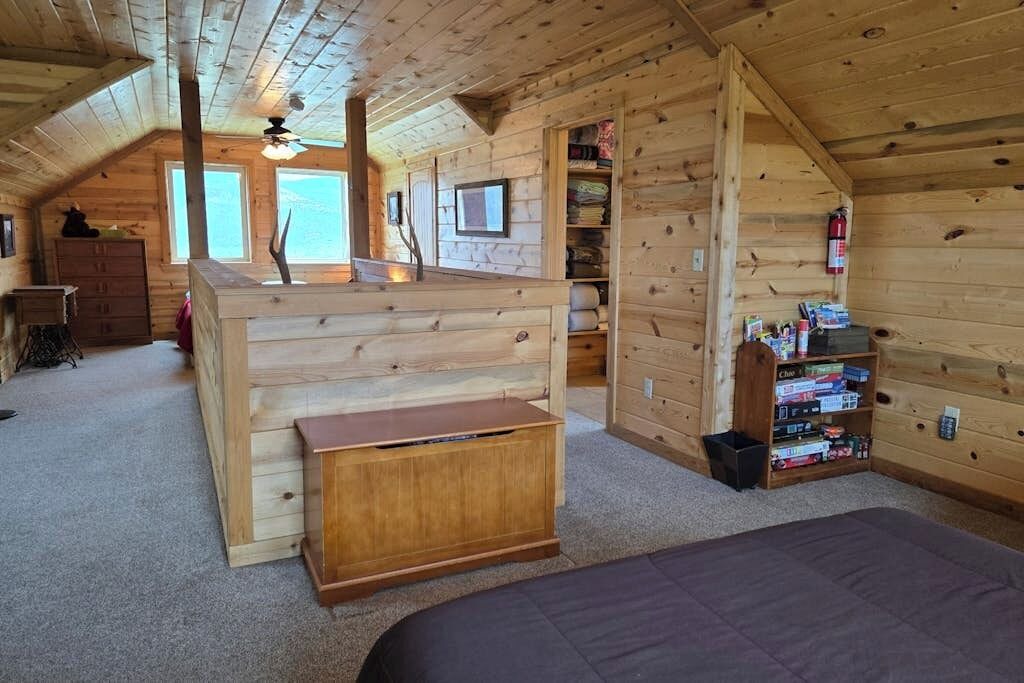 Photo of Bedroom in Alpine Village