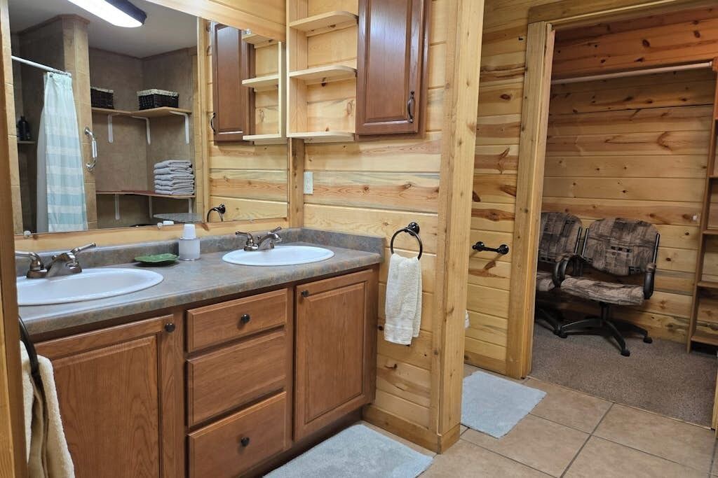 Photo of Bathroom in Alpine Village