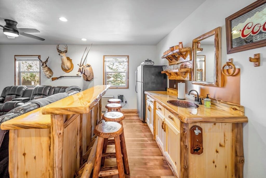 Photo of Kitchen in South Fork